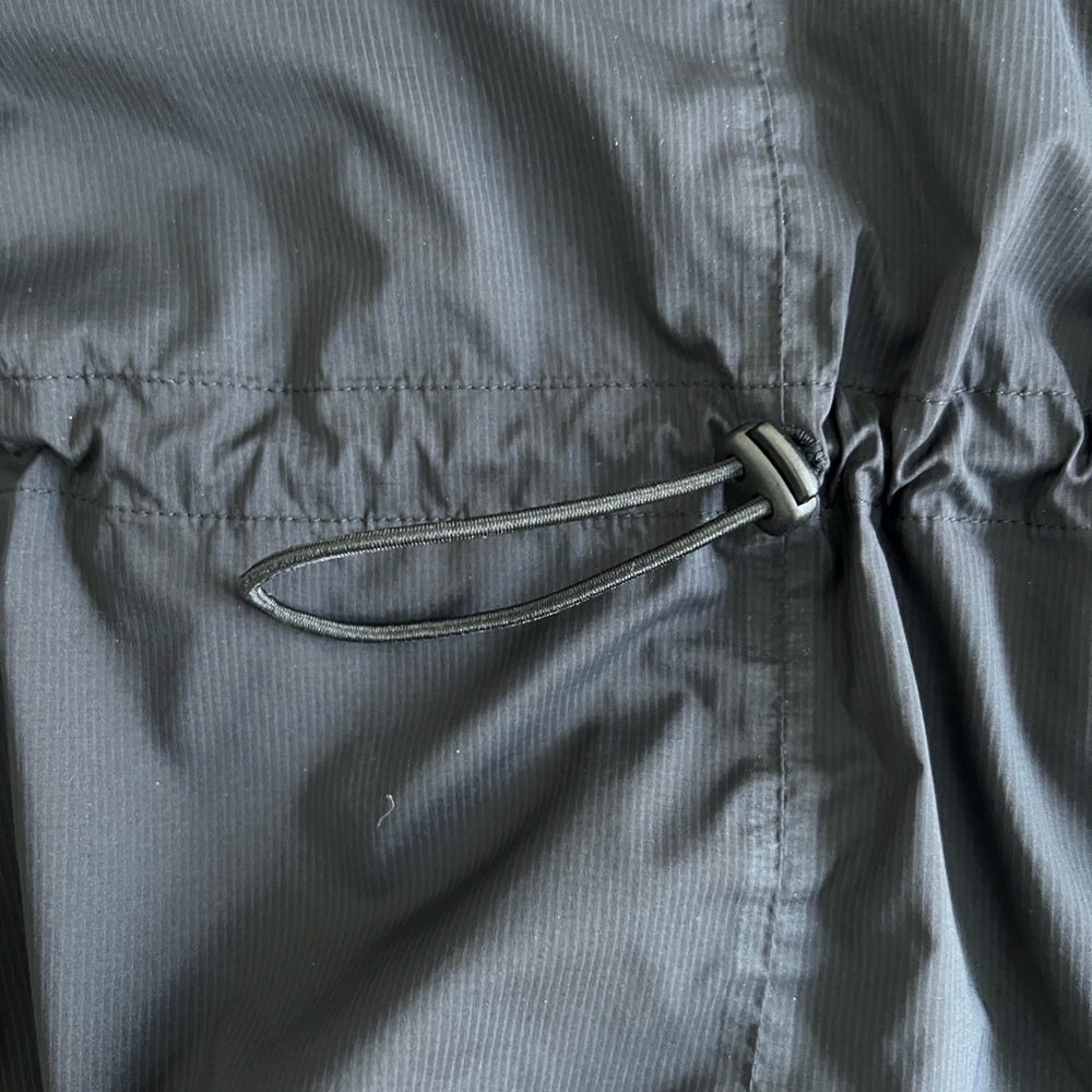 Athleta LEVITATE Tank - Picture 3 of 8
